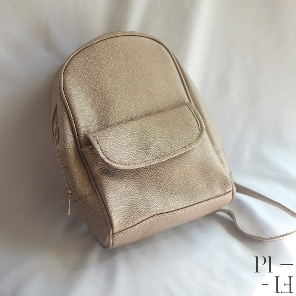 Cute cream pearl shinny small backpack